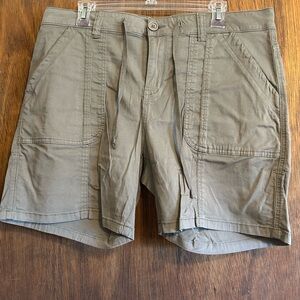 EUC Grace & Lace Cargo Shorts